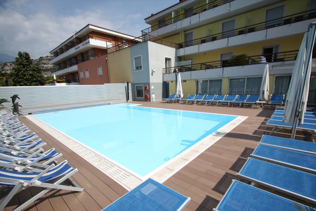Hotel Miorelli Torbole Sul Garda Ngoại thất bức ảnh