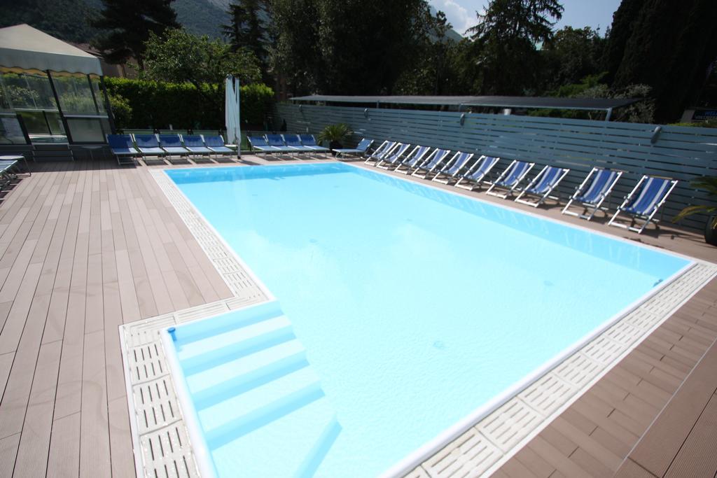 Hotel Miorelli Torbole Sul Garda Ngoại thất bức ảnh